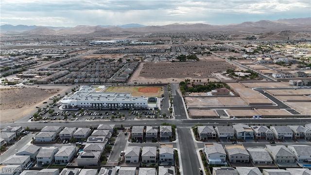 7094 Bold Rock Avenue, Las Vegas, NV 89113