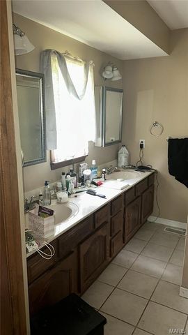 10610 Stroup Road, Festus, MO 63028