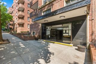 123-35 82ND Road 3Q, Kew Gardens, NY 11415
