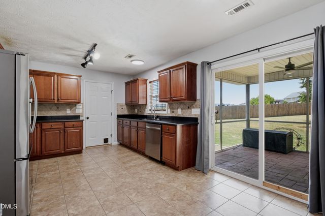 190 Asheford Way, Cameron, NC 28326