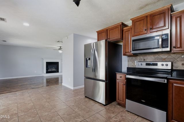 190 Asheford Way, Cameron, NC 28326