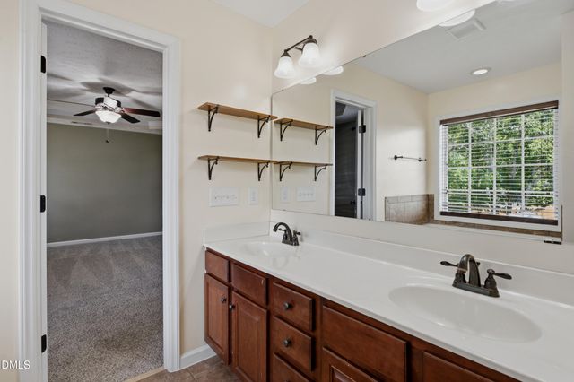 190 Asheford Way, Cameron, NC 28326