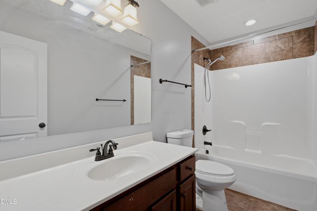 190 Asheford Way, Cameron, NC 28326