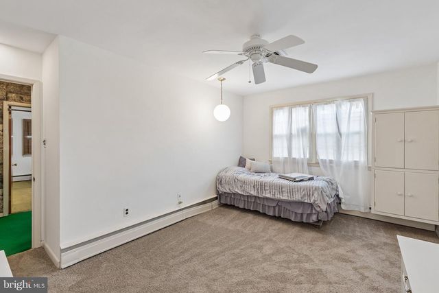 7 ARTHUR CT, Wallingford, PA 19086