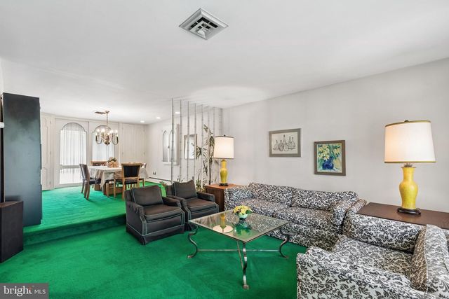 7 ARTHUR CT, Wallingford, PA 19086