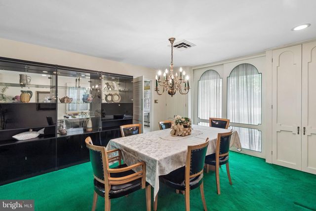 7 ARTHUR CT, Wallingford, PA 19086