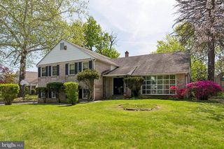 7 ARTHUR CT, Wallingford, PA 19086