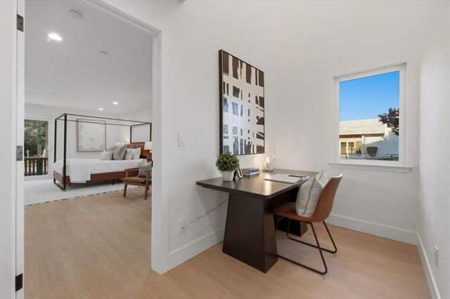 401 Carroll Street, Sunnyvale, CA 94086
