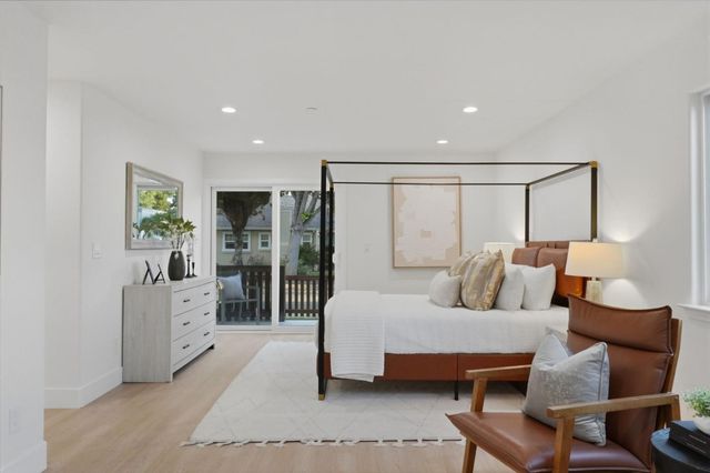 401 Carroll Street, Sunnyvale, CA 94086