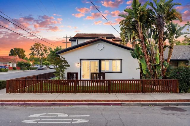 401 Carroll Street, Sunnyvale, CA 94086