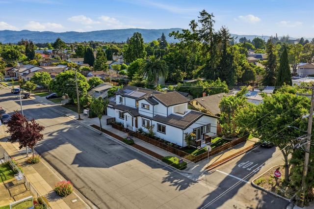 401 Carroll Street, Sunnyvale, CA 94086