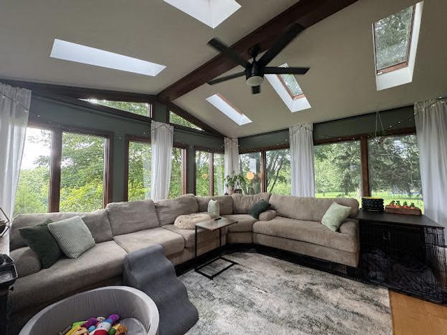 28024 230th Street, Leclaire, IA 52753