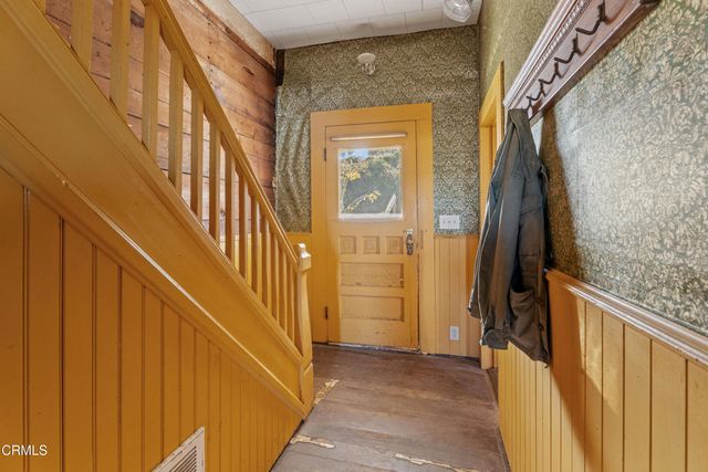 33850 East Lane, Albion, CA 95410