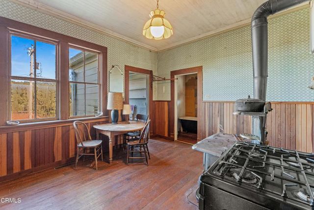 33850 East Lane, Albion, CA 95410