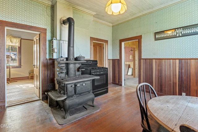 33850 East Lane, Albion, CA 95410