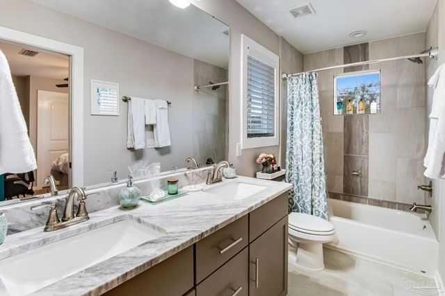 724 S N St, Pensacola, FL 32502