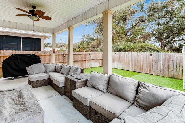 724 S N St, Pensacola, FL 32502