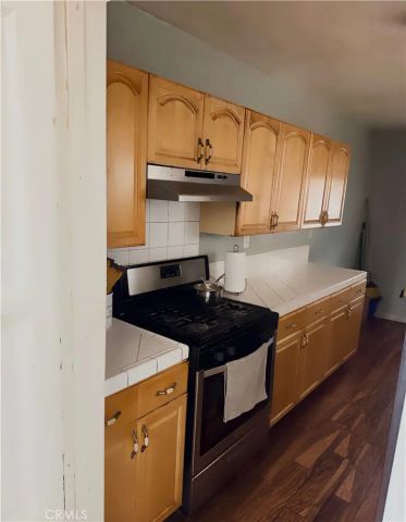 7710 Bonner, Sun Valley, CA 91352