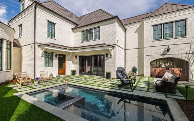 48 Robert Mills Circle, Mount Pleasant, SC 29464