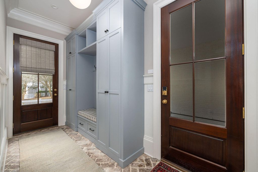 Image 47 of property listing at 48 Robert Mills Circle, Mount Pleasant, SC 29464