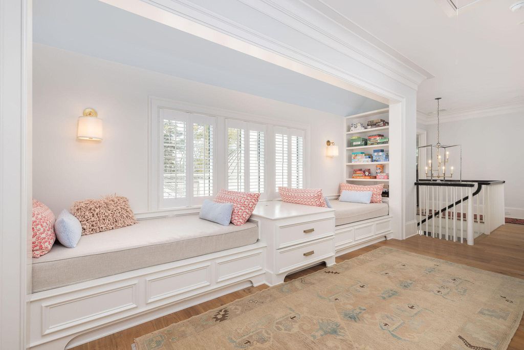 Image 54 of property listing at 48 Robert Mills Circle, Mount Pleasant, SC 29464