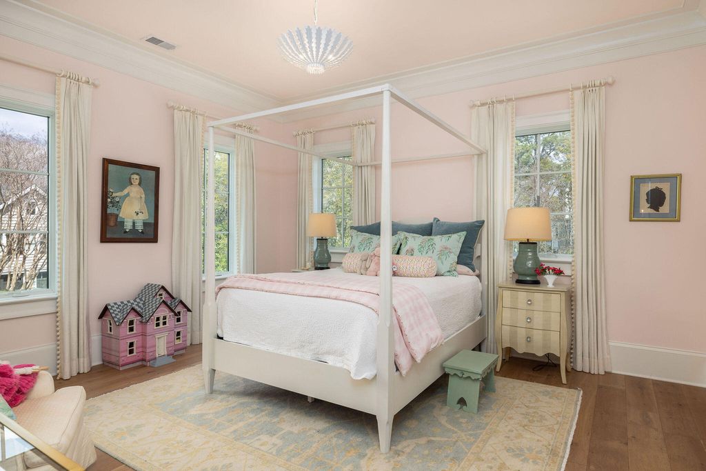 Image 55 of property listing at 48 Robert Mills Circle, Mount Pleasant, SC 29464