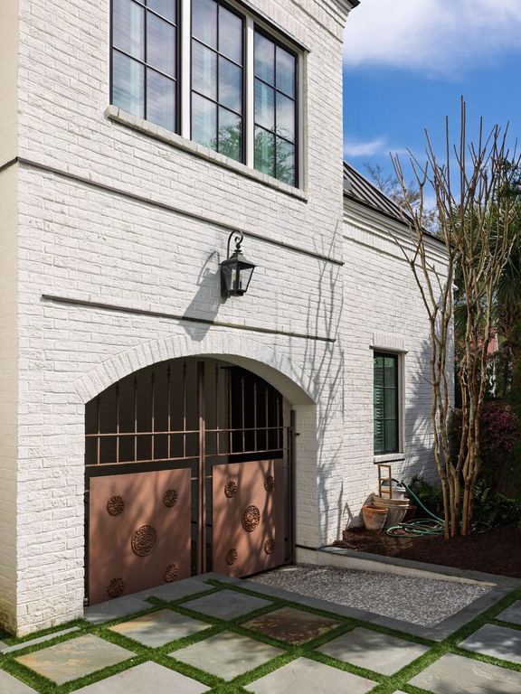 Image 67 of property listing at 48 Robert Mills Circle, Mount Pleasant, SC 29464