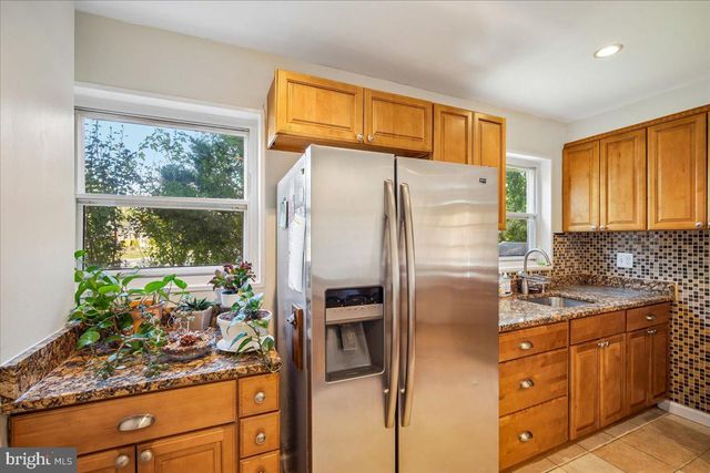 12706 HOLDRIDGE RD, Silver Spring, MD 20906