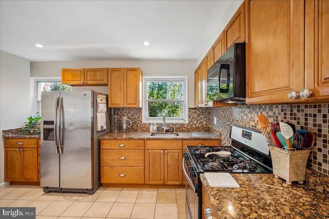 12706 HOLDRIDGE RD, Silver Spring, MD 20906