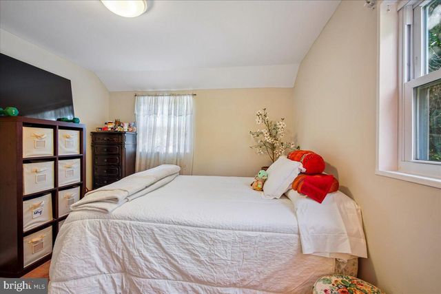 12706 HOLDRIDGE RD, Silver Spring, MD 20906