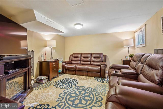 12706 HOLDRIDGE RD, Silver Spring, MD 20906