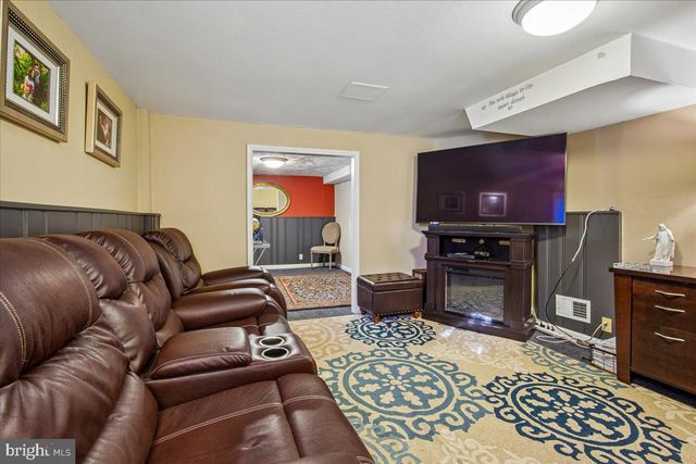 12706 HOLDRIDGE RD, Silver Spring, MD 20906