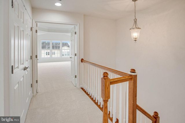 16349 FLOTSAM LN, Woodbridge, VA 22191