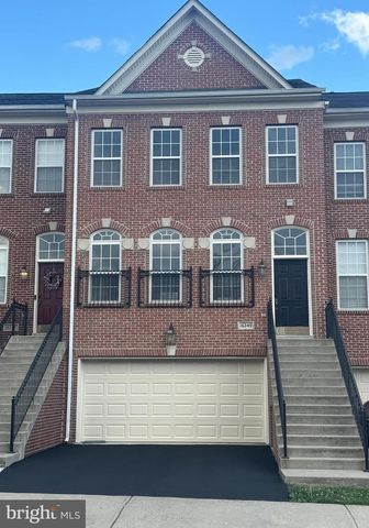 16349 FLOTSAM LN, Woodbridge, VA 22191
