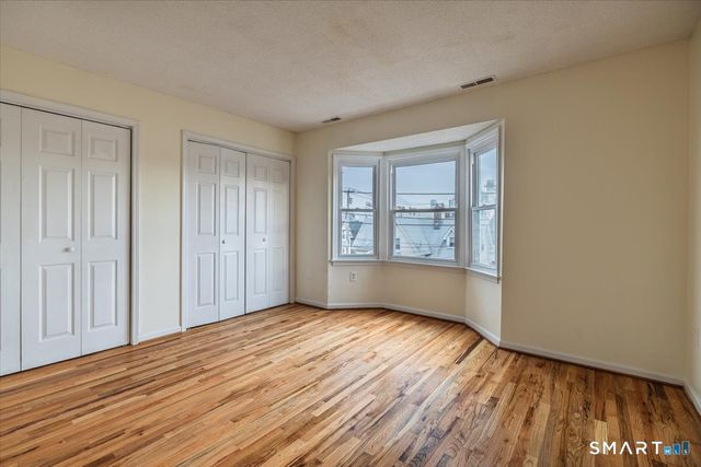 289 Broad Street 289, Bridgeport, CT 06604