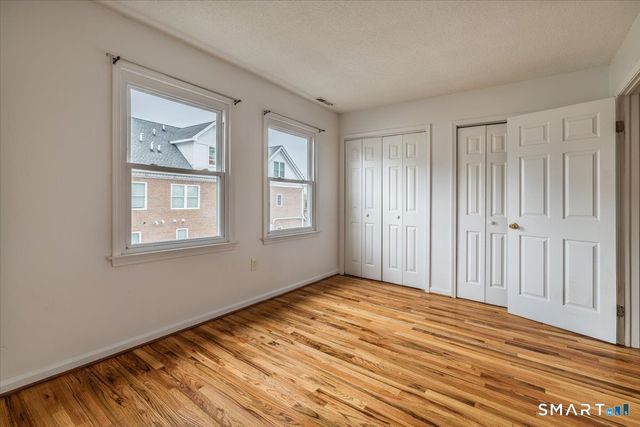 289 Broad Street 289, Bridgeport, CT 06604