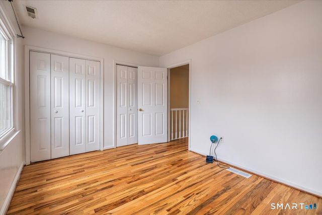 289 Broad Street 289, Bridgeport, CT 06604