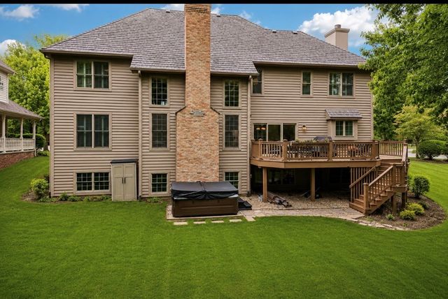 1620 Mulberry Drive, Libertyville, IL 60048