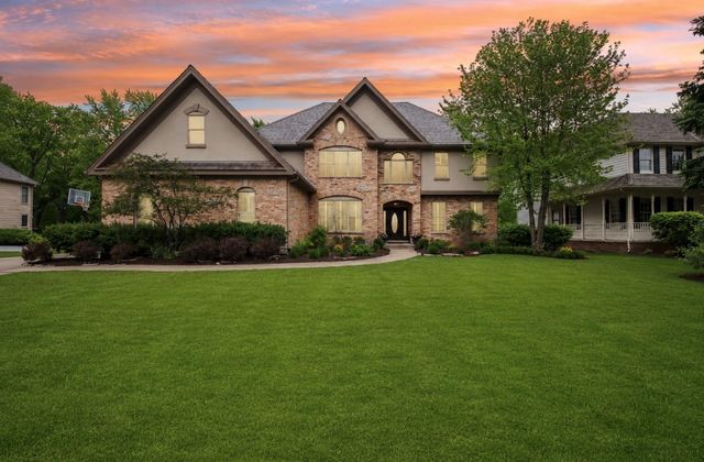 1620 Mulberry Drive, Libertyville, IL 60048