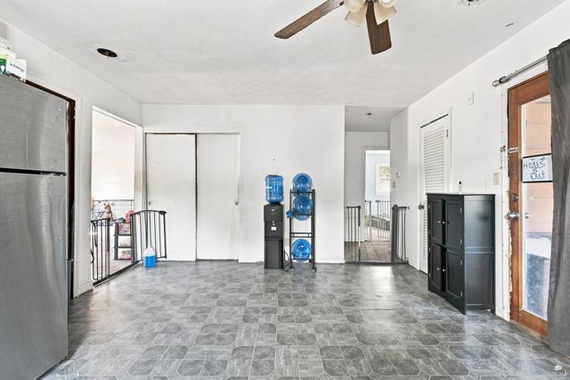 2421 Galloway, Manhattan, KS 66502