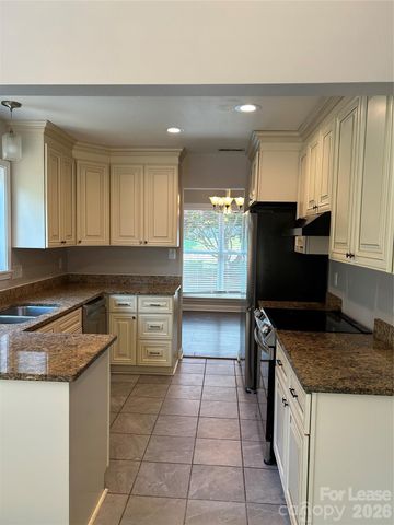 11413 Vista Haven Drive, Charlotte, NC 28226