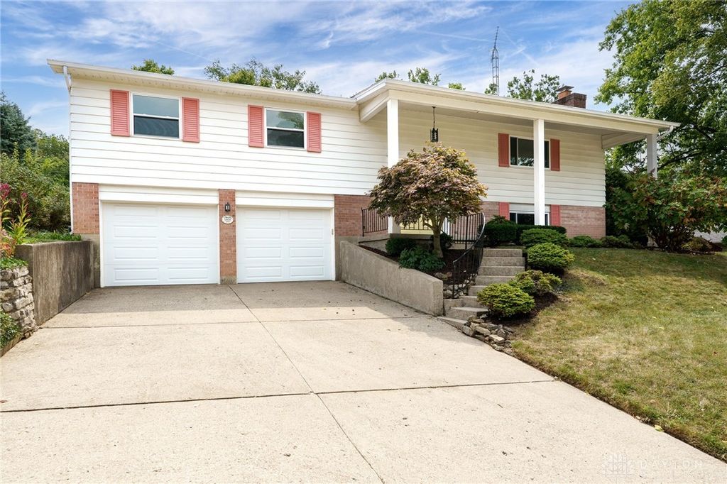 5808 Willow Glen Court, Dayton, OH 45431