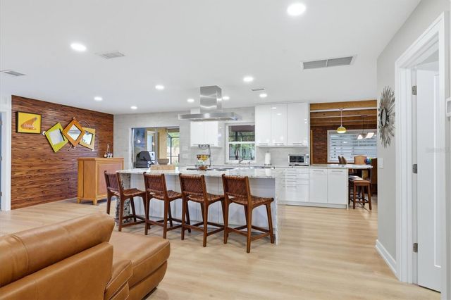 440 W GATE DRIVE, Venice, FL 34285