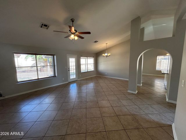 16435 S 43RD Street, Phoenix, AZ 85048