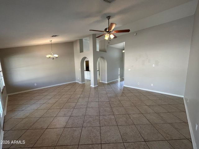 16435 S 43RD Street, Phoenix, AZ 85048
