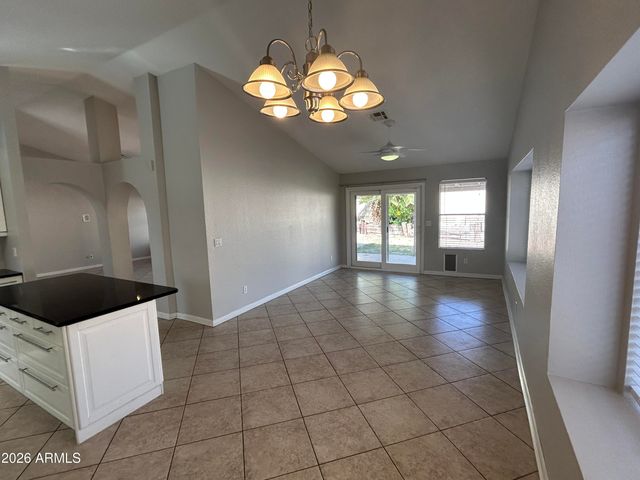 16435 S 43RD Street, Phoenix, AZ 85048
