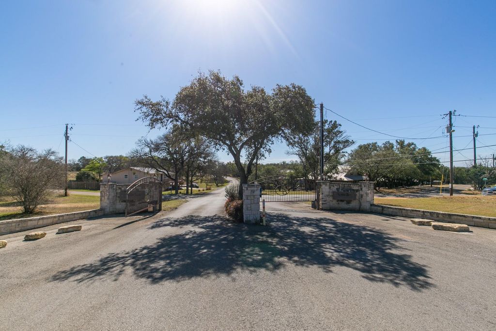 Lot 35 Lakeside DR, Spicewood, TX 78669