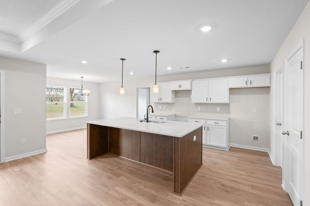 622 Brookside Dr, Mount Pleasant, TN 38474