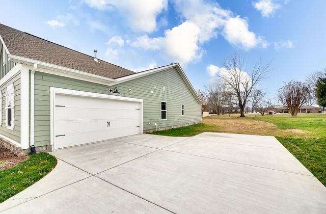 622 Brookside Dr, Mount Pleasant, TN 38474