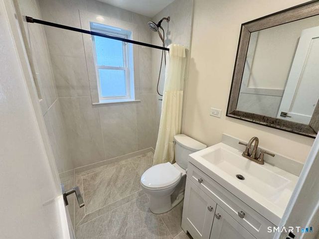 120 Woodside Green Street 1A, Stamford, CT 06905